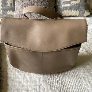 CUYANA leather purse/backpack